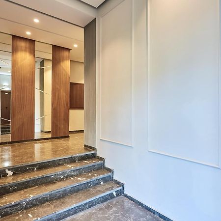 Appartement Sleek And Modern 2-Bed Unit In Downtown Casa à Casablanca Extérieur photo