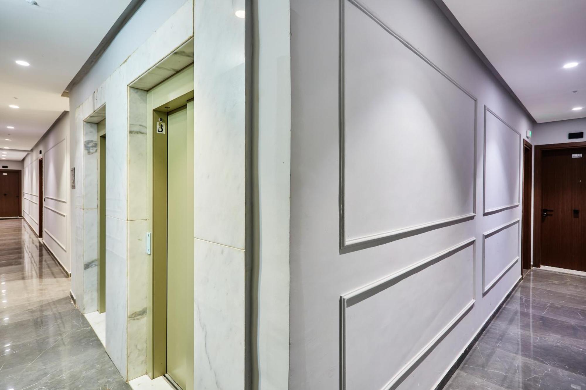 Appartement Sleek And Modern 2-Bed Unit In Downtown Casa à Casablanca Extérieur photo